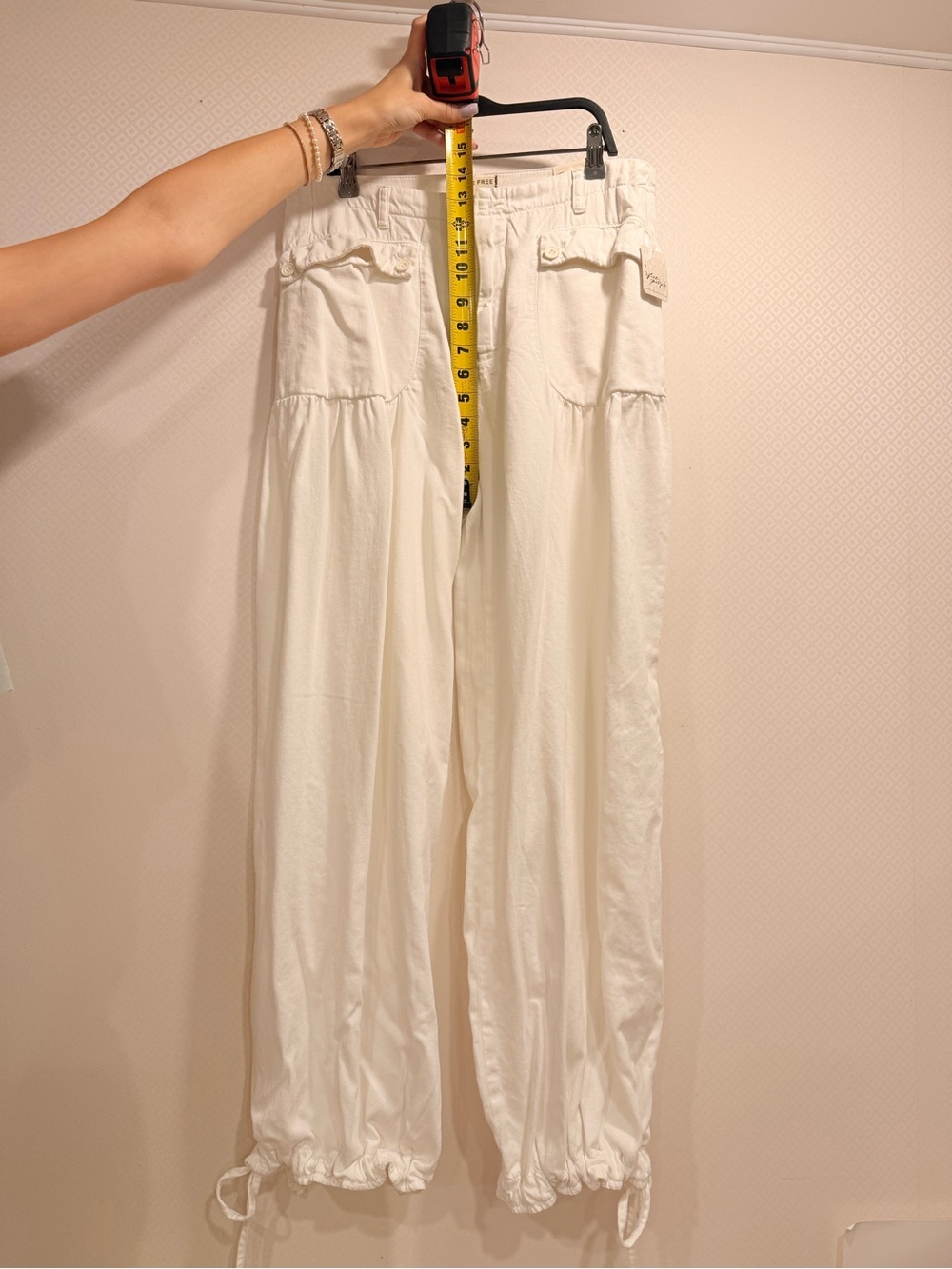 NWT Free People We The Free White Wide-Leg Drawstring Cargo Pants Size 31 - Picture 7 of 9